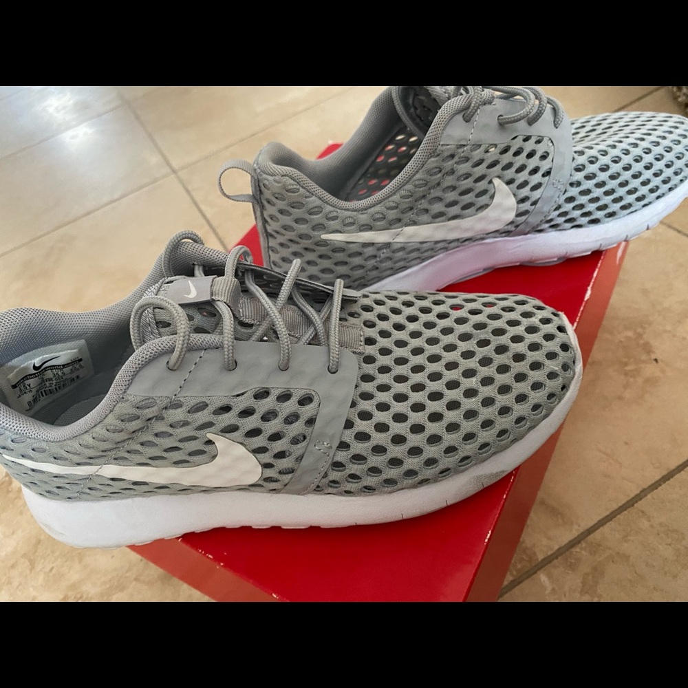 Nike Roshe One Flight Weight